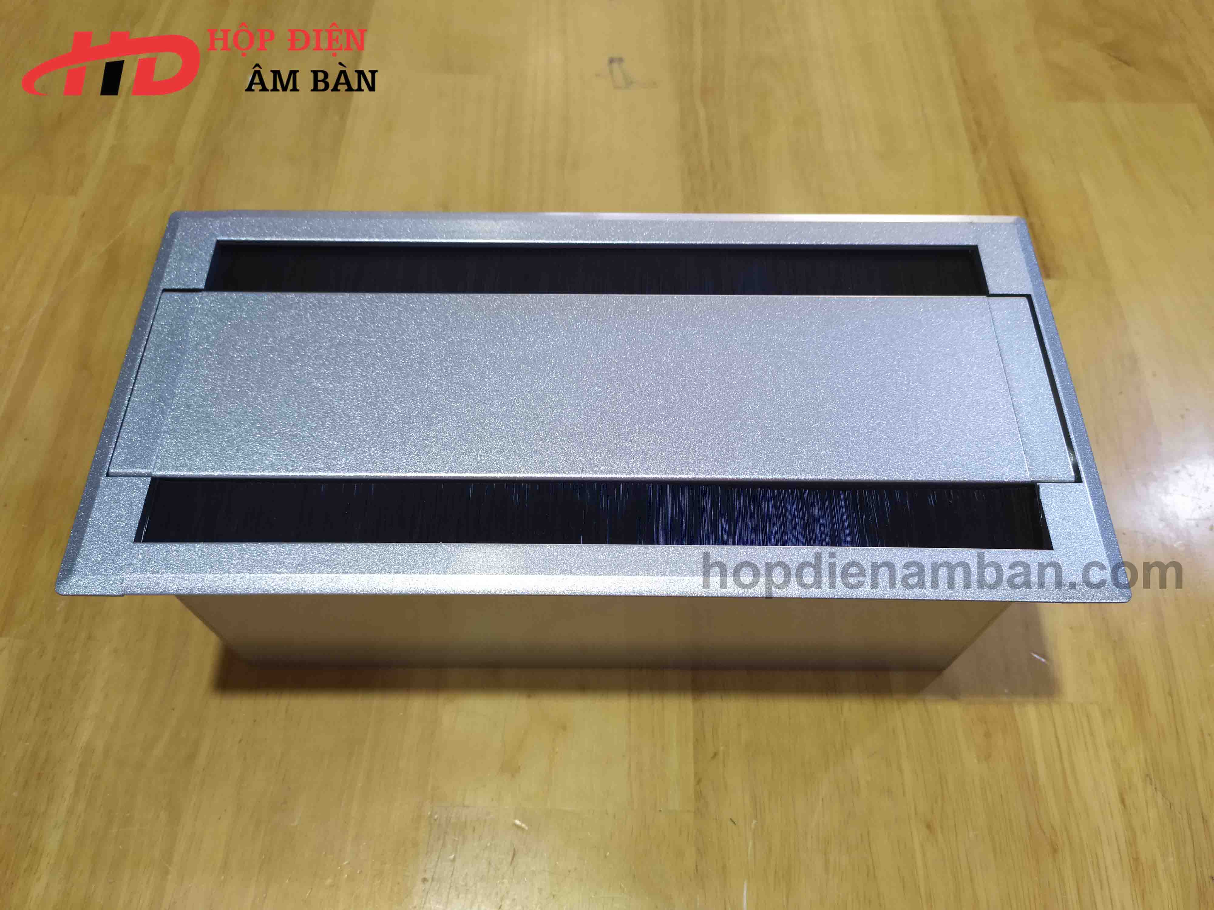 Hộp Điện Nhôm Âm Bàn Mở Nắp 2 Bên HD-MDS01W3