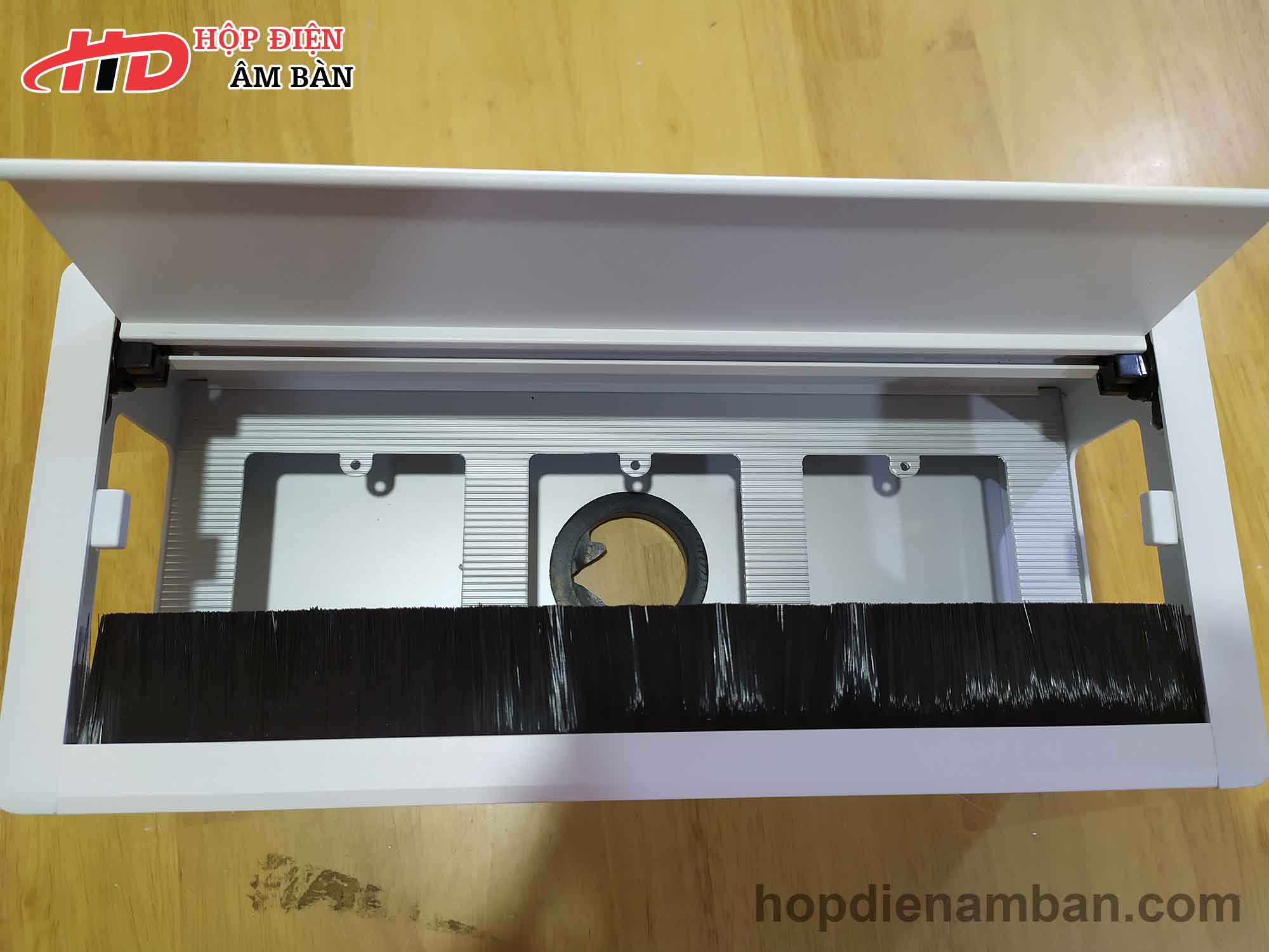 Hộp Điện Nhôm Âm Bàn Có Đế HD-MDCOB10 V3